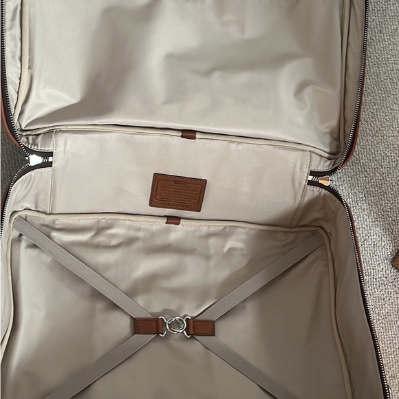 Coach Weekender Bag - Picture 3 of 10